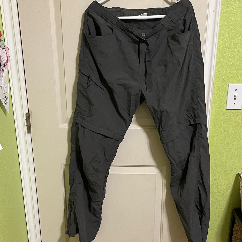 Men's Gray Pants Alpine Design zip off shorts & pants 36x32